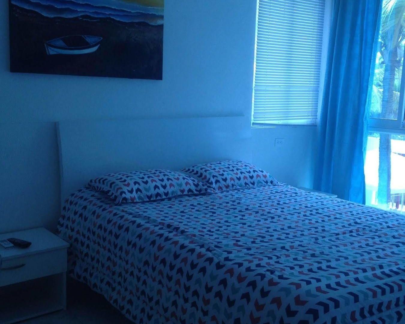 Hotel Casa Galeones 2*